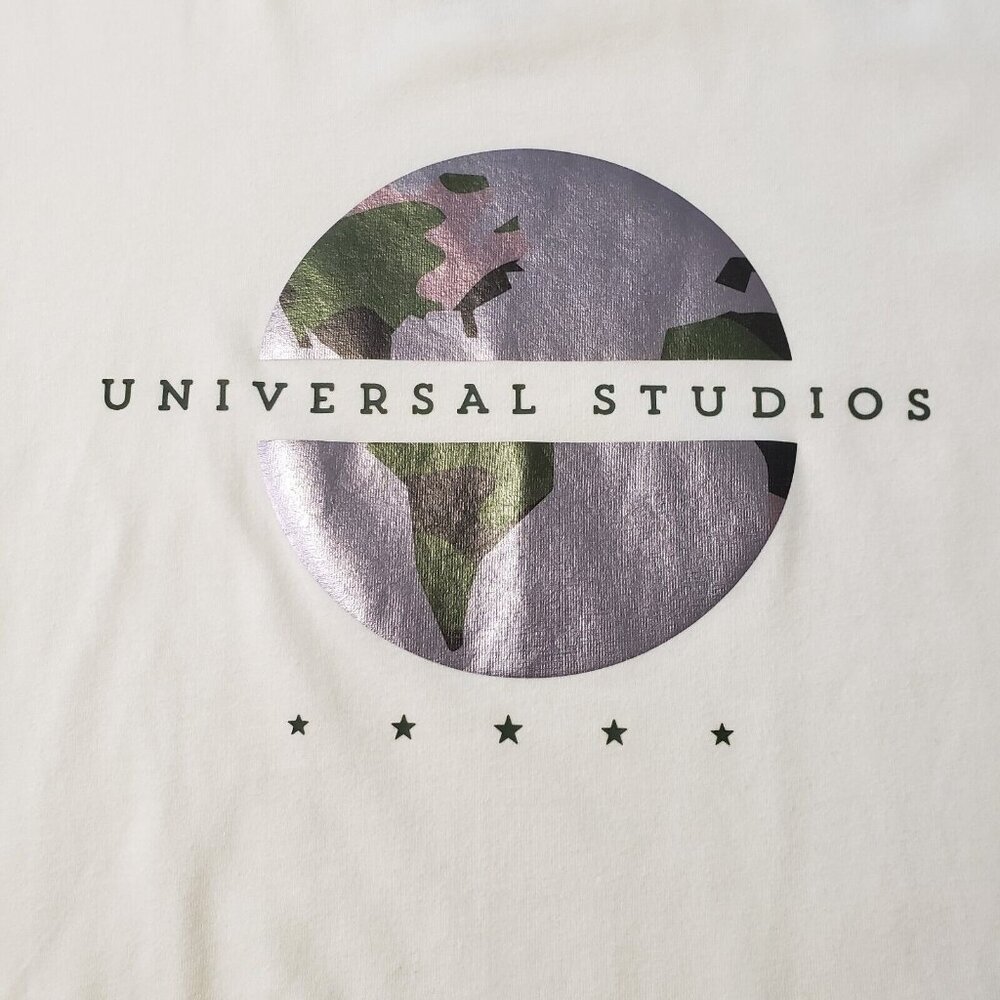 Universal Studios Women's Size Large Crop Top Ivory Green & Silver Globe Graphic - Picture 10 of 14